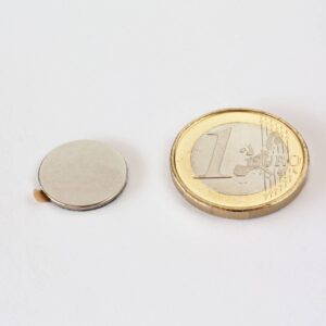 15x1mm selbstklebender Neodym Scheibenmagnet