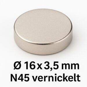 Neodym-Scheibenmagnet Ø 16x3,5 mm N45 vernickelt auf weißem Hintergrund mit Beschriftung